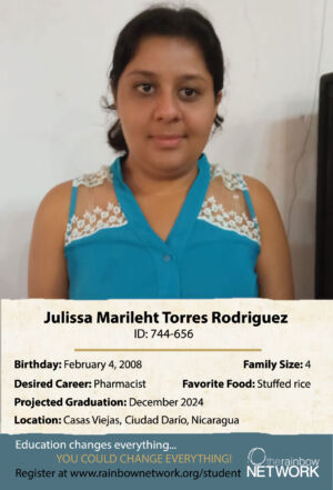 744-656-Julissa-2023-profile-card